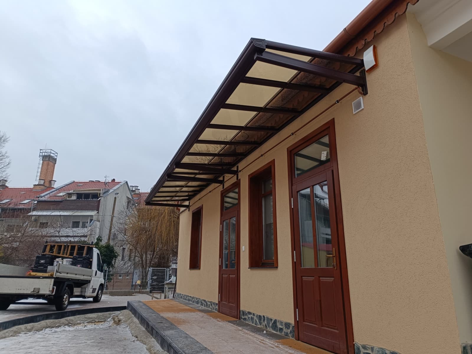 Autóbeálló referenciák 4 – eredeti fotó 5