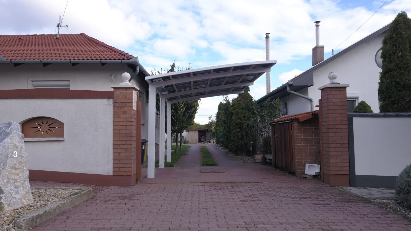 Single garázs · 3 × 5,5 m – eredeti fotó 2